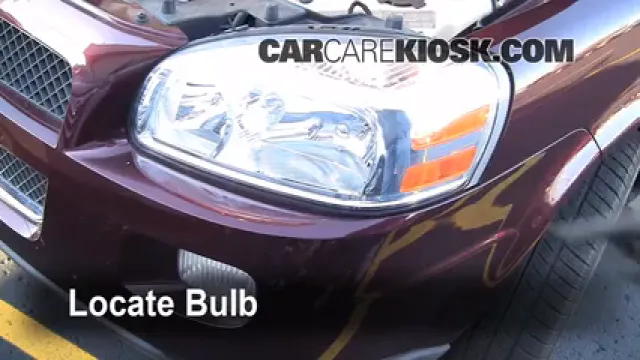 2008 Chevrolet Uplander LS 3.9L V6 Lights Headlight (replace bulb)